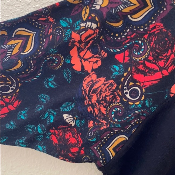 LuLaRoe Randy - Picture 4 of 6